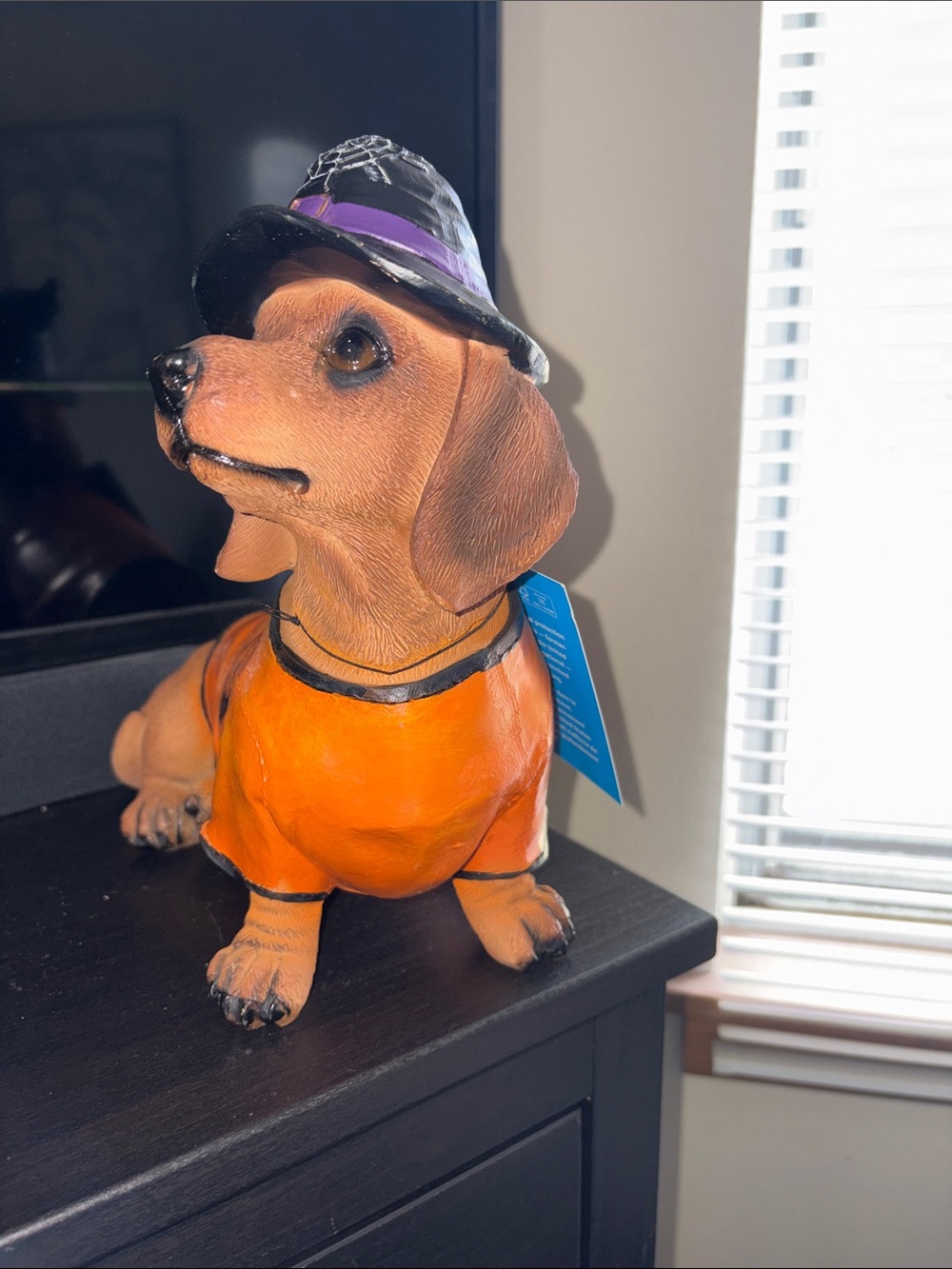 Festive Orange Dachshund Halloween Figurine with Witch Hat - Picture 3 of 9